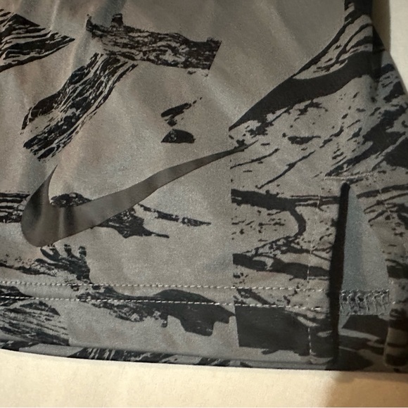 Nike Dri-Fit Marble Pattern Shorts Black/Grey Size Small Child - Picture 9 of 9